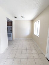 1127 Connecticut Ave, Unit G in St. Cloud, FL - Building Photo - Building Photo