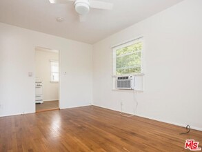 412 W Windsor Rd-Unit -A in Glendale, CA - Foto de edificio - Building Photo