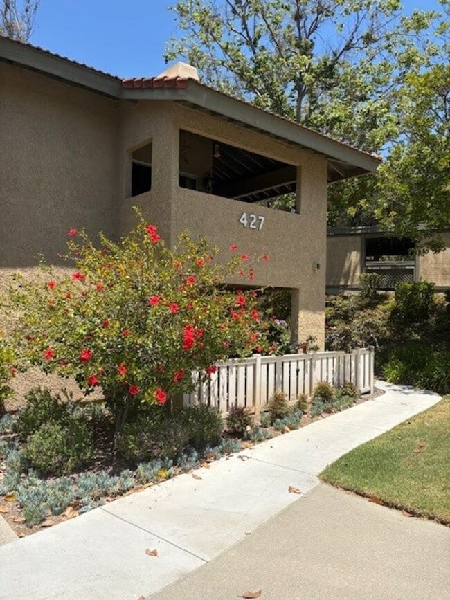 property at 427 Arbor Ln Ct