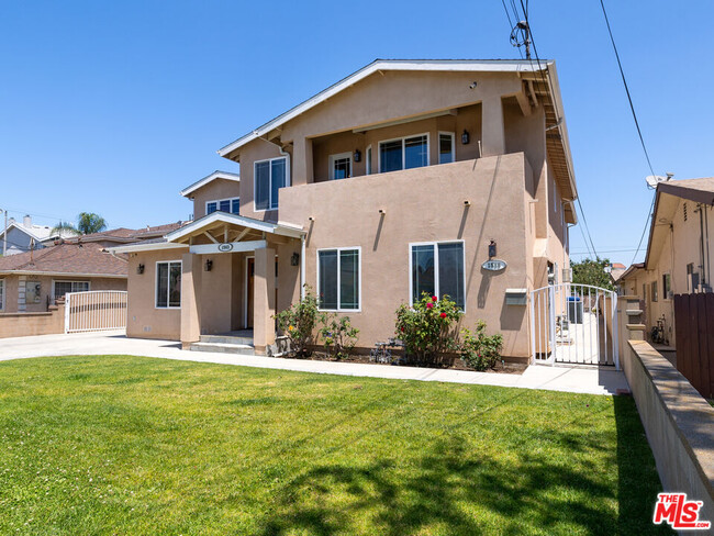 1563 W 218th St in Torrance, CA - Building Photo - Building Photo