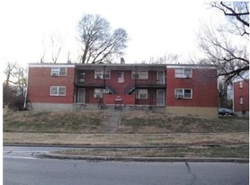 2620 Van Brunt Blvd Apartments