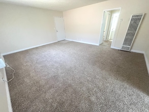 538 Silverwood Ave in Upland, CA - Building Photo - Building Photo