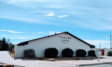 Taylor Apartments in Idalou, TX - Foto de edificio - Building Photo