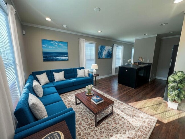 76 E U.S. Hwy 6 in Valparaiso, IN - Building Photo - Building Photo