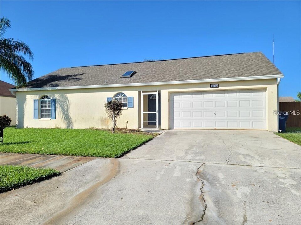 3317 5th Ave W in Palmetto, FL - Building Photo