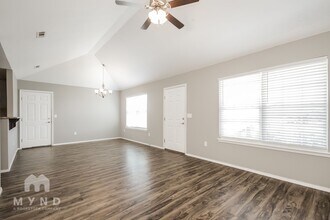 2204 Carson Cir in Gentry, AR - Building Photo - Building Photo