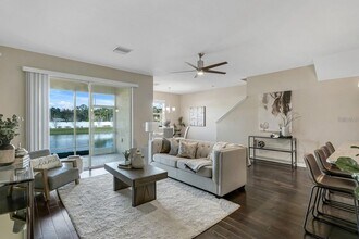 519 53rd Ave N in St. Petersburg, FL - Building Photo - Building Photo