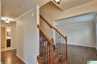 2811 Kingsview Ave in Easton, PA - Building Photo - Building Photo