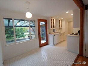 4221 27th Ave W in Seattle, WA - Building Photo - Building Photo