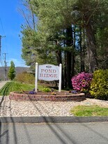 155 Redstone Hill Rd, Unit 95 in Bristol, CT - Building Photo