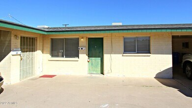 826 E 4th Pl-Unit -B in Mesa, AZ - Building Photo - Building Photo