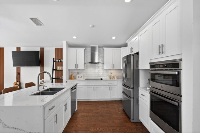 property at 1005 Cedar Falls Dr