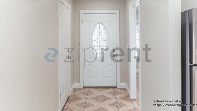 391 Cll Cabezal in Morgan Hill, CA - Building Photo - Building Photo