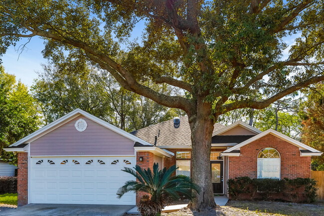 property at 3343 Shauna Oaks Cir E