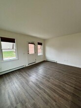 476 Terrace Blvd in Depew, NY - Foto de edificio - Building Photo