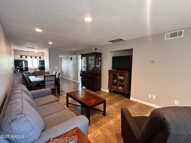 16852 E La Montana Dr in Fountain Hills, AZ - Building Photo - Building Photo