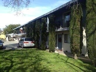 483 Mariposa Ave in Mountain View, CA - Building Photo - Building Photo