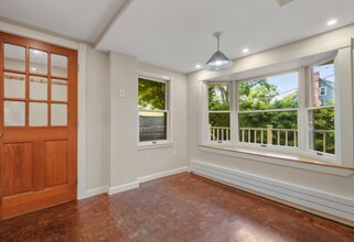 259 Mount Auburn St in Cambridge, MA - Building Photo - Building Photo