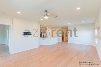 301 Gidran Trail in Georgetown, TX - Foto de edificio - Building Photo