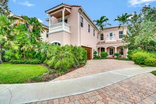 128 Tulip Tree Ct in Jupiter, FL - Building Photo