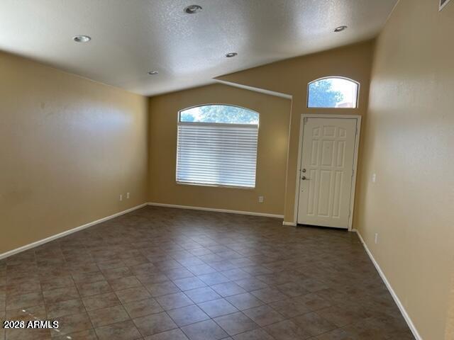 15820 W Latham St in Goodyear, AZ - Building Photo - Building Photo
