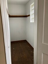 422 E Bruce Ave, Unit 3 in Dayton, OH - Foto de edificio - Building Photo