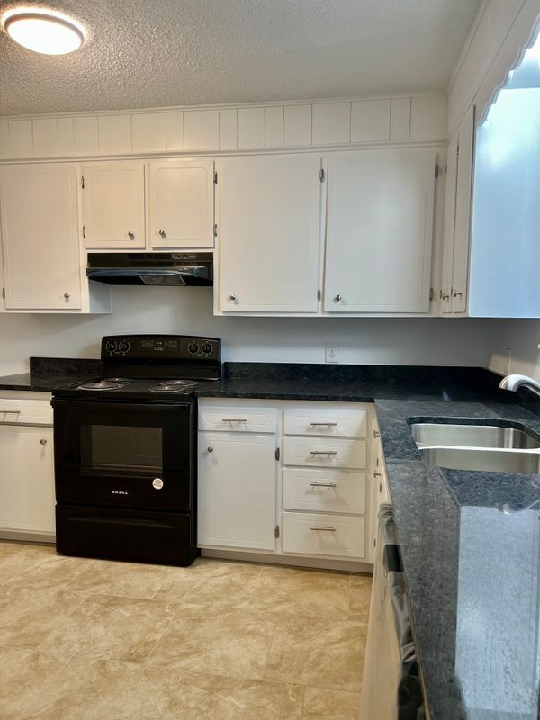 2501 Haynes Ave in Midland, TX - Building Photo - Building Photo