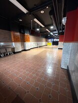 1224 S Cesar E Chavez Dr, Unit B in Milwaukee, WI - Building Photo