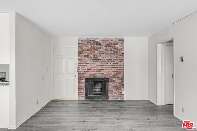 1811 Parnell Ave in Los Angeles, CA - Building Photo - Building Photo
