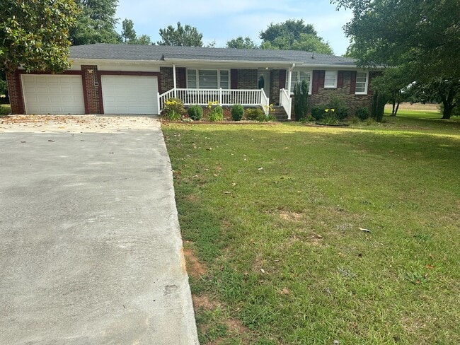 property at 2835 Anderson Hwy