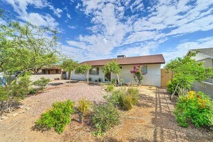 218 W Euclid Ave in Phoenix, AZ - Building Photo