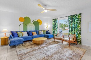 11312 112th St N in Largo, FL - Building Photo