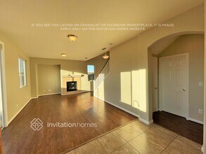 7584 La Mancha Way in Sacramento, CA - Building Photo - Building Photo