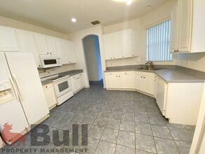 596 Neumann Village Ct in Ocoee, FL - Building Photo - Building Photo