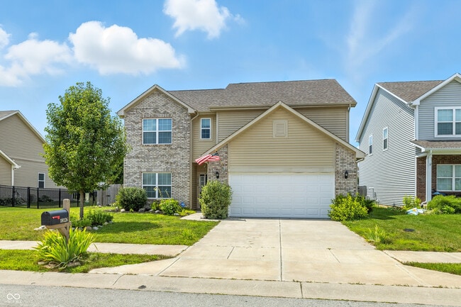 18126 Pate Hollow Ct in Westfield, IN - Building Photo - Building Photo