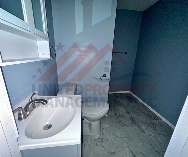 1108 W Stevens St in Carlsbad, NM - Building Photo - Building Photo