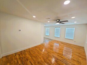 3603 E Lockwood Dr in Houston, TX - Building Photo - Building Photo