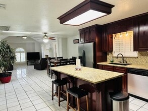 1432 George St in Eagle Pass, TX - Building Photo - Building Photo