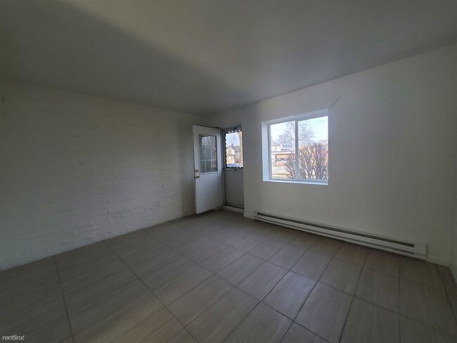 7 Dickinson Pl photo'