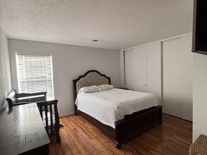 751 Noah Ave SW in Albuquerque, NM - Building Photo - Building Photo