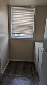 6550 N Gratz St photo'