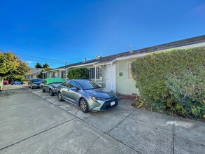 1439 Carleton St in Berkeley, CA - Building Photo - Building Photo