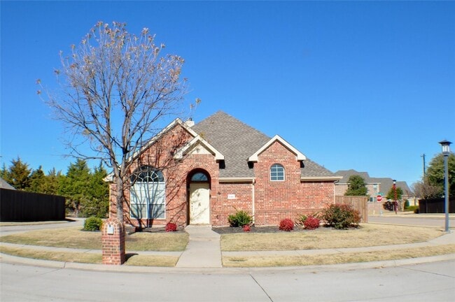 property at 846 Gold Camp Rd