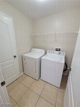 1137 Deauville St E in Lehigh Acres, FL - Building Photo - Building Photo