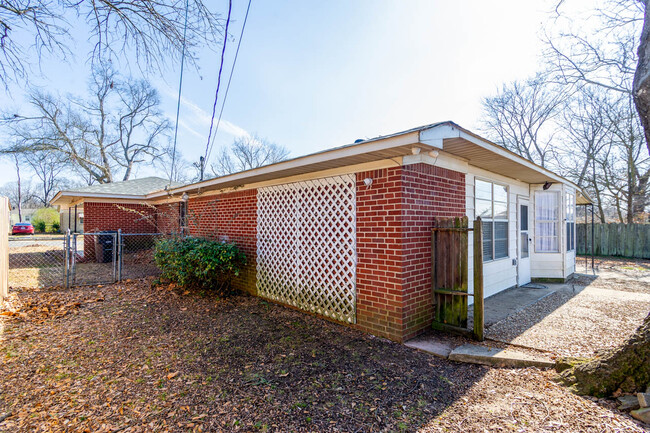 312 Warren St in Jacksonville, AR - Foto de edificio - Building Photo