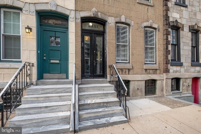 2433 Fairmount Ave, Unit 1