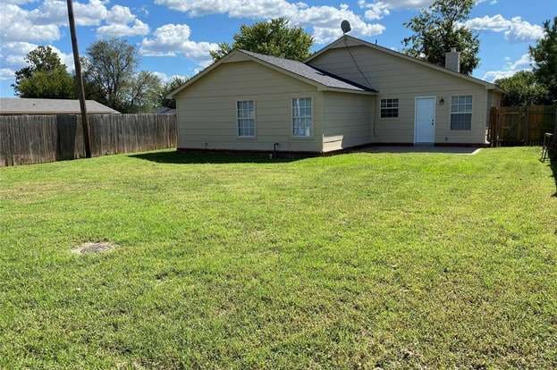 1111 E 63rd St in Tulsa, OK - Building Photo - Building Photo