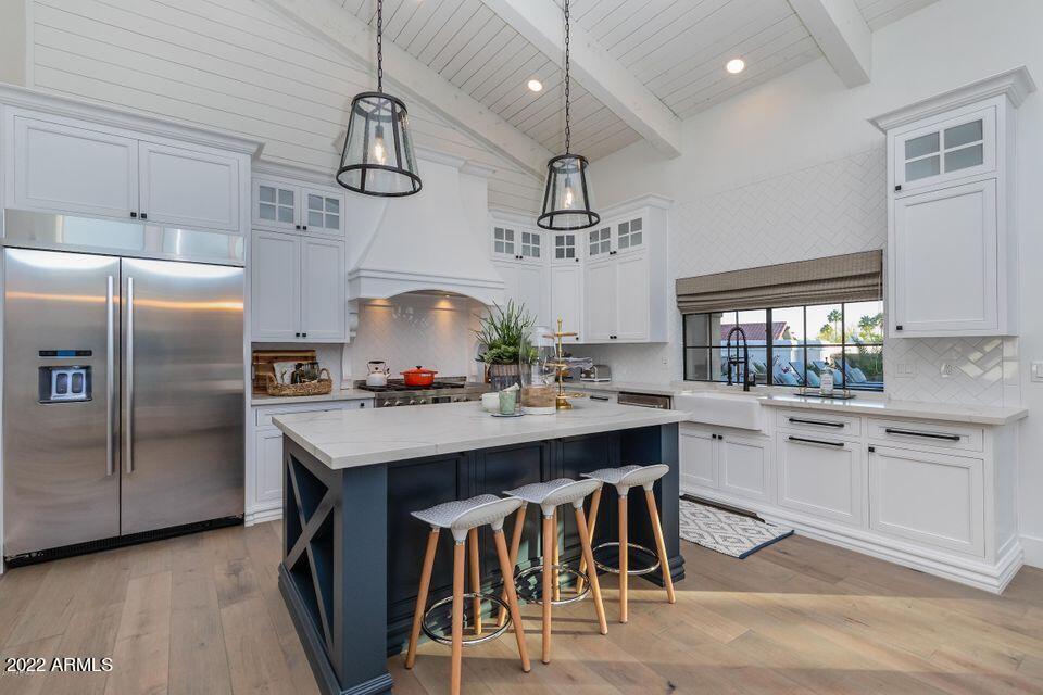 22012 N 84th Pl in Scottsdale, AZ - Building Photo
