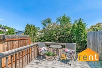 132 S Mountain Ave in Ashland, OR - Building Photo - Building Photo