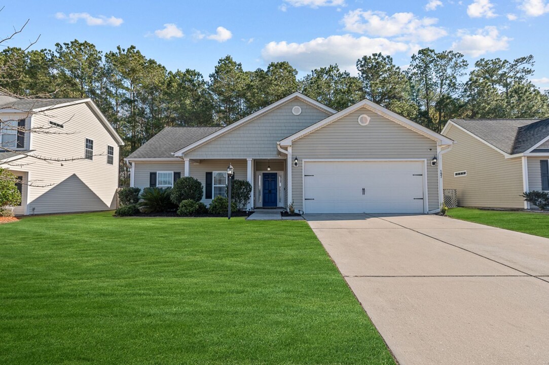 197 Highwoods Plantation Ave in Summerville, SC - Building Photo